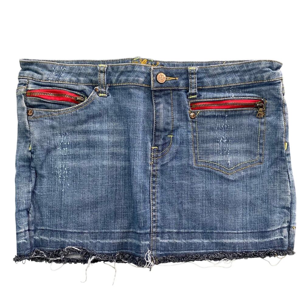 Vintage Y2K Lola Denim Blue Jean Low Rise Mini Skirt Womens Size 13 Distressed